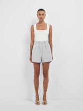 NIA SHORT