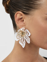 TINA EARRINGS