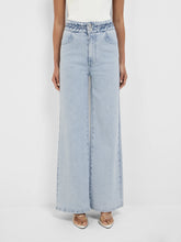 INDIE JEAN