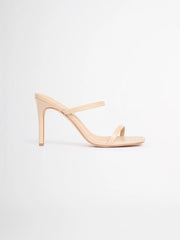TINA HEEL