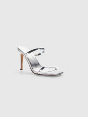 TINA HEEL
