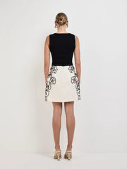 OUTLINE FLORAL MINI SKIRT