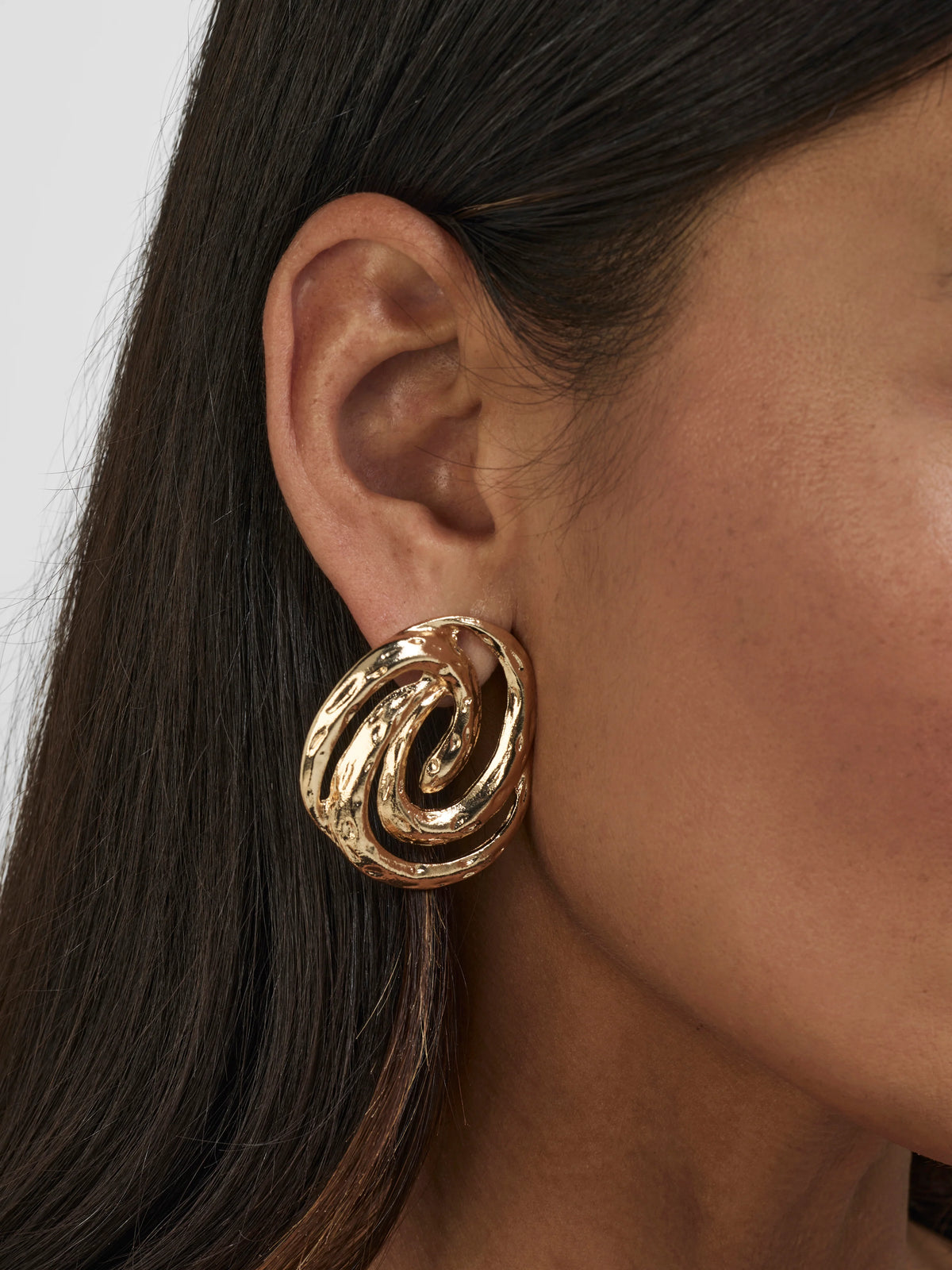 TYANA EARRINGS