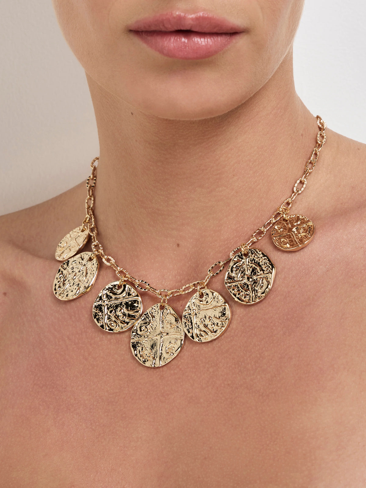 TAMIKA NECKLACE